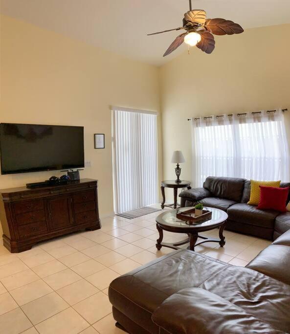 Minutes To Disney! Spacious Home W/ Private Pool, Themed Rooms! Orlando Esterno foto